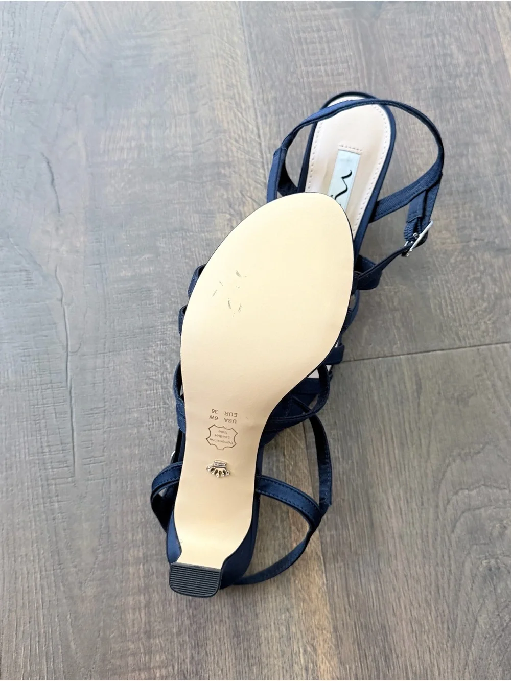 Nina Genaya New Navy Satin Kitten Heel | Size: 6W - Picture 8 of 8